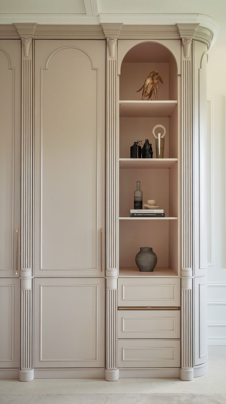 کمددیواری کلاسیک 4